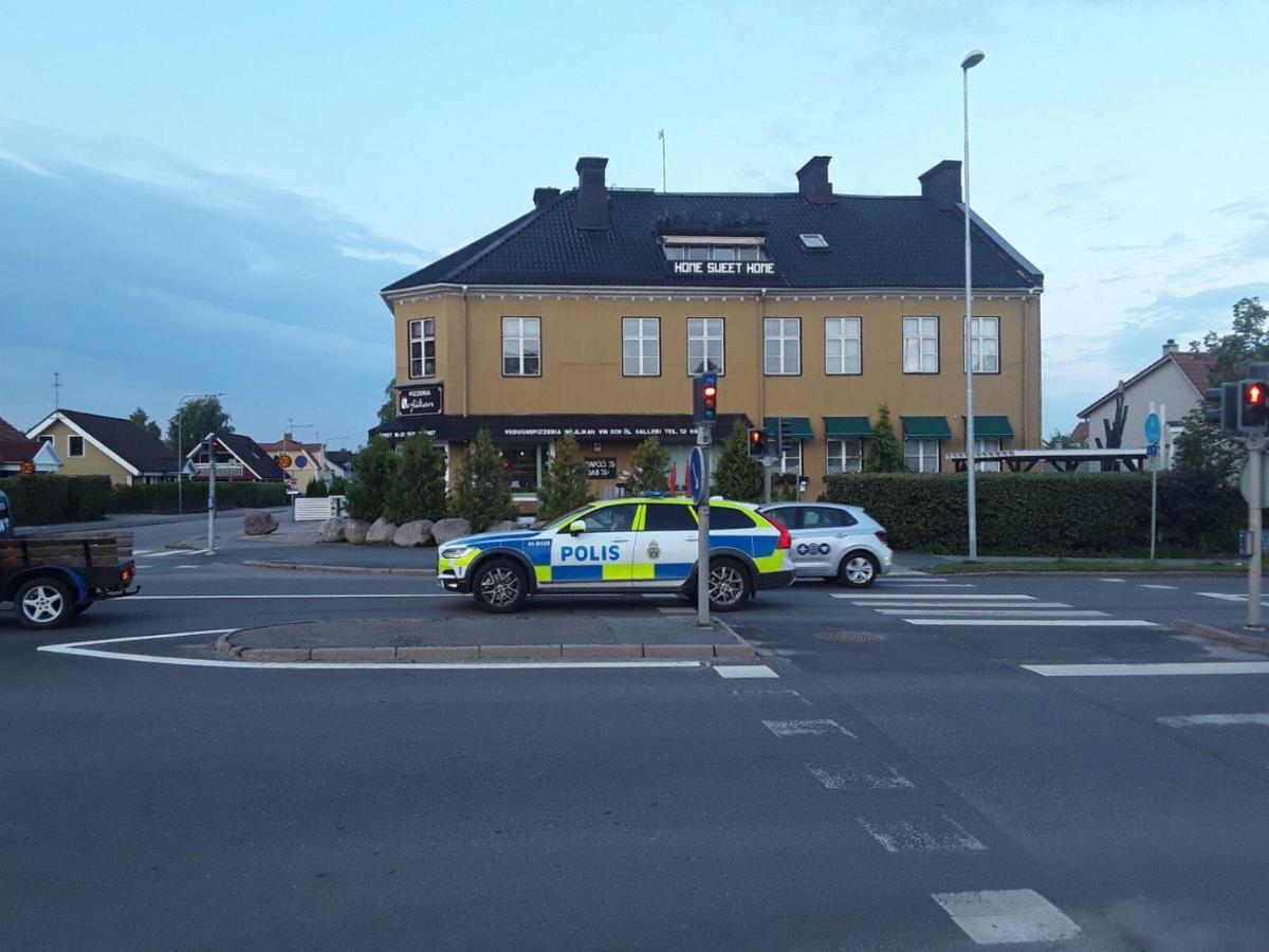 Paradlaegenhet Eskilstuna Bagian luar foto