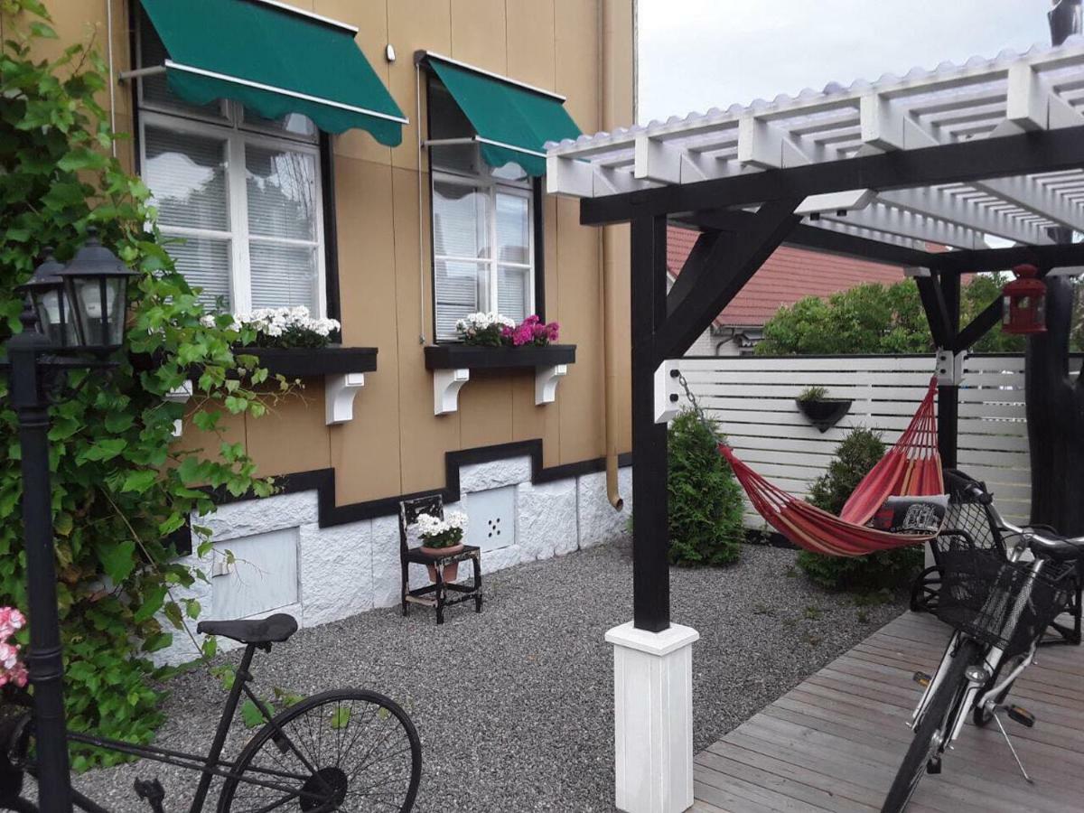 Paradlaegenhet Eskilstuna Bagian luar foto